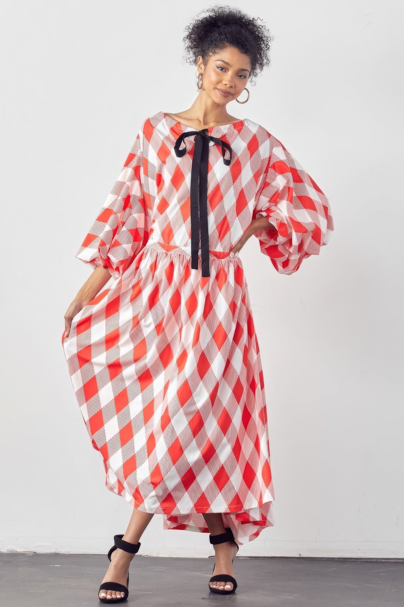 Balloon Sleeves Very Over Fit Pocketed Dress